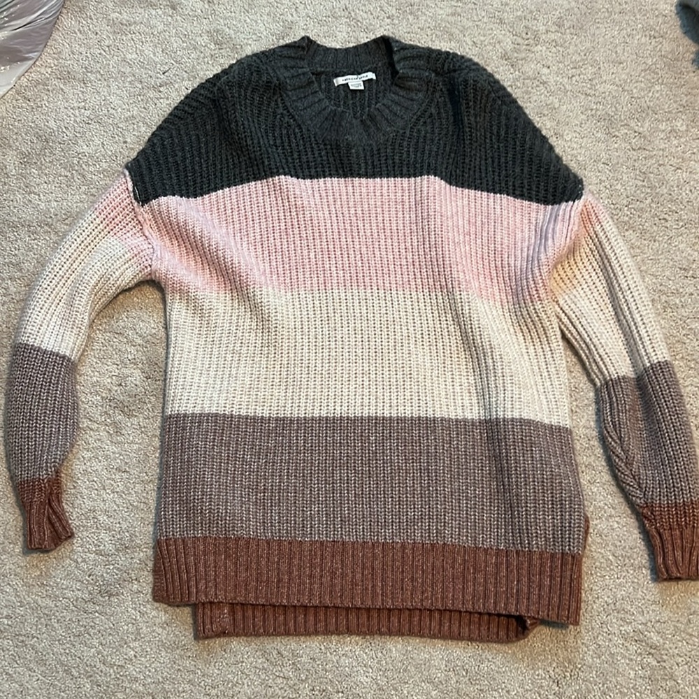 Sweater - Picture 2 of 3